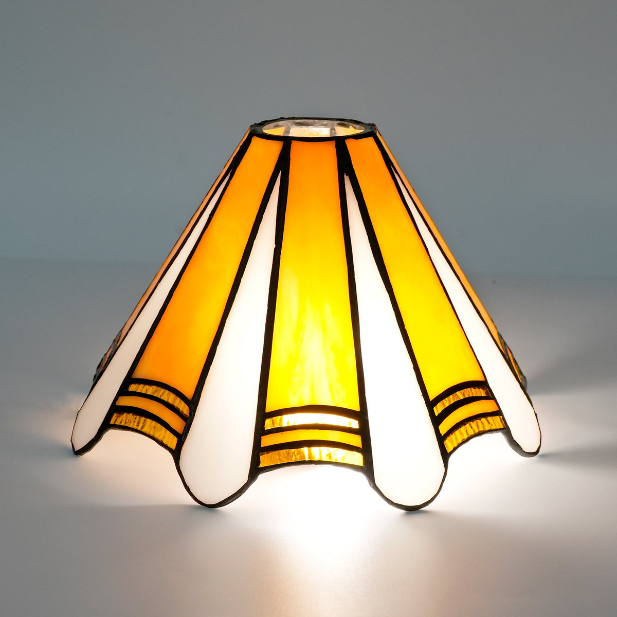 Tiffany Lampshade in Orange and White Marbled Glass