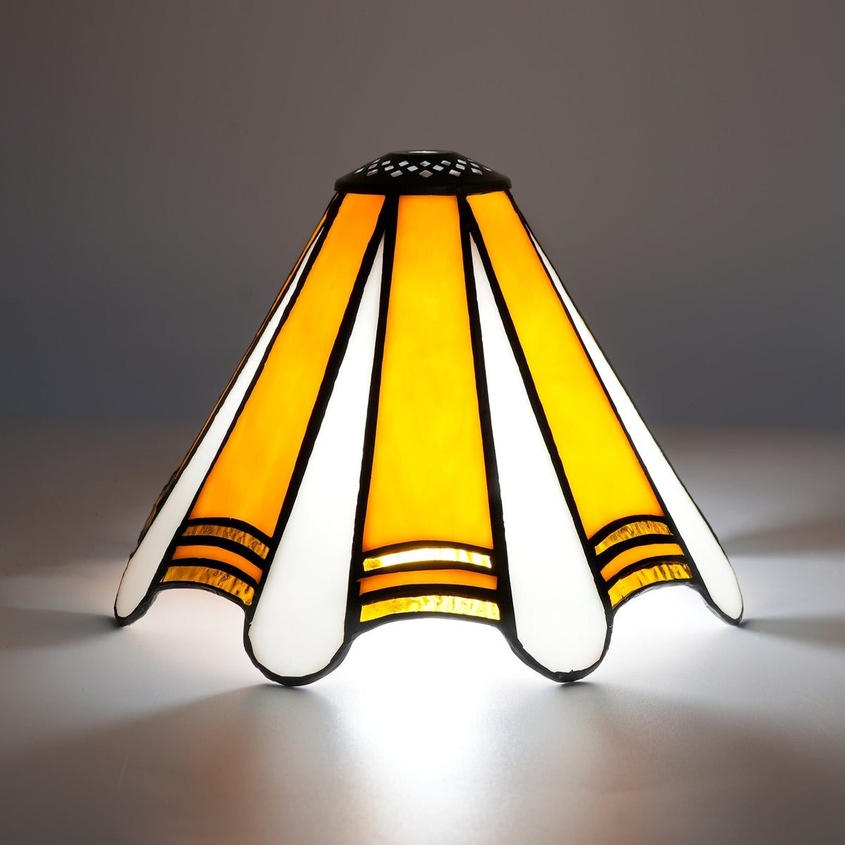 Tiffany Lampshade in Orange and White Marbled Glass