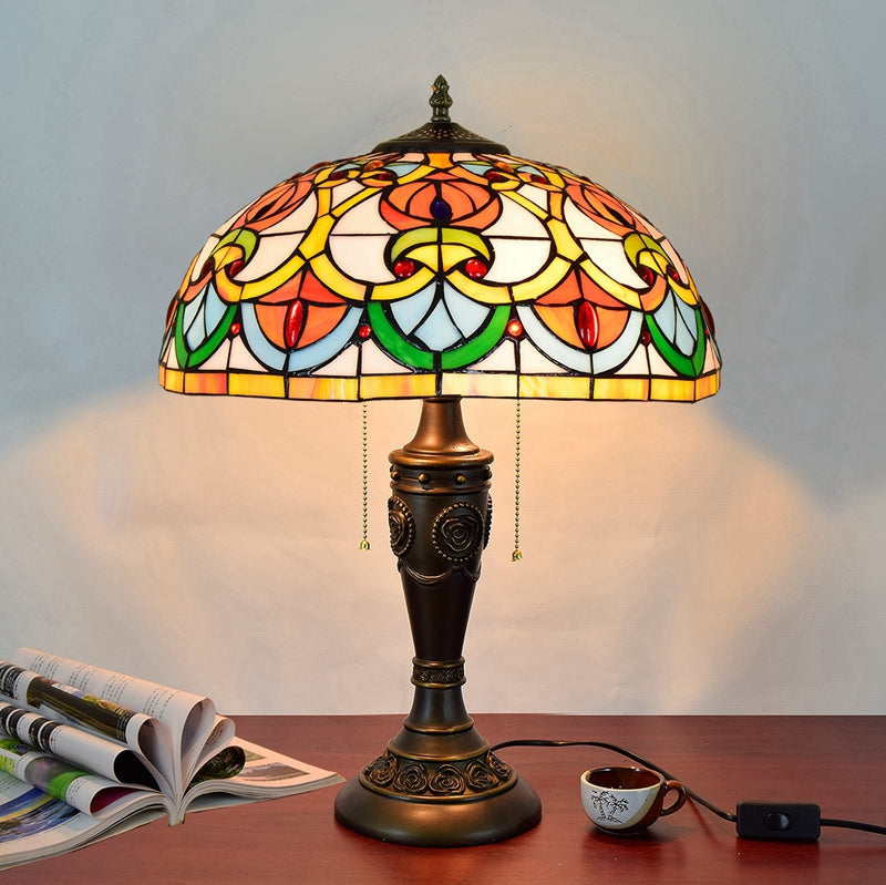 Tiffany Table Lamp in Bronze and Multicolored Stained Glass
