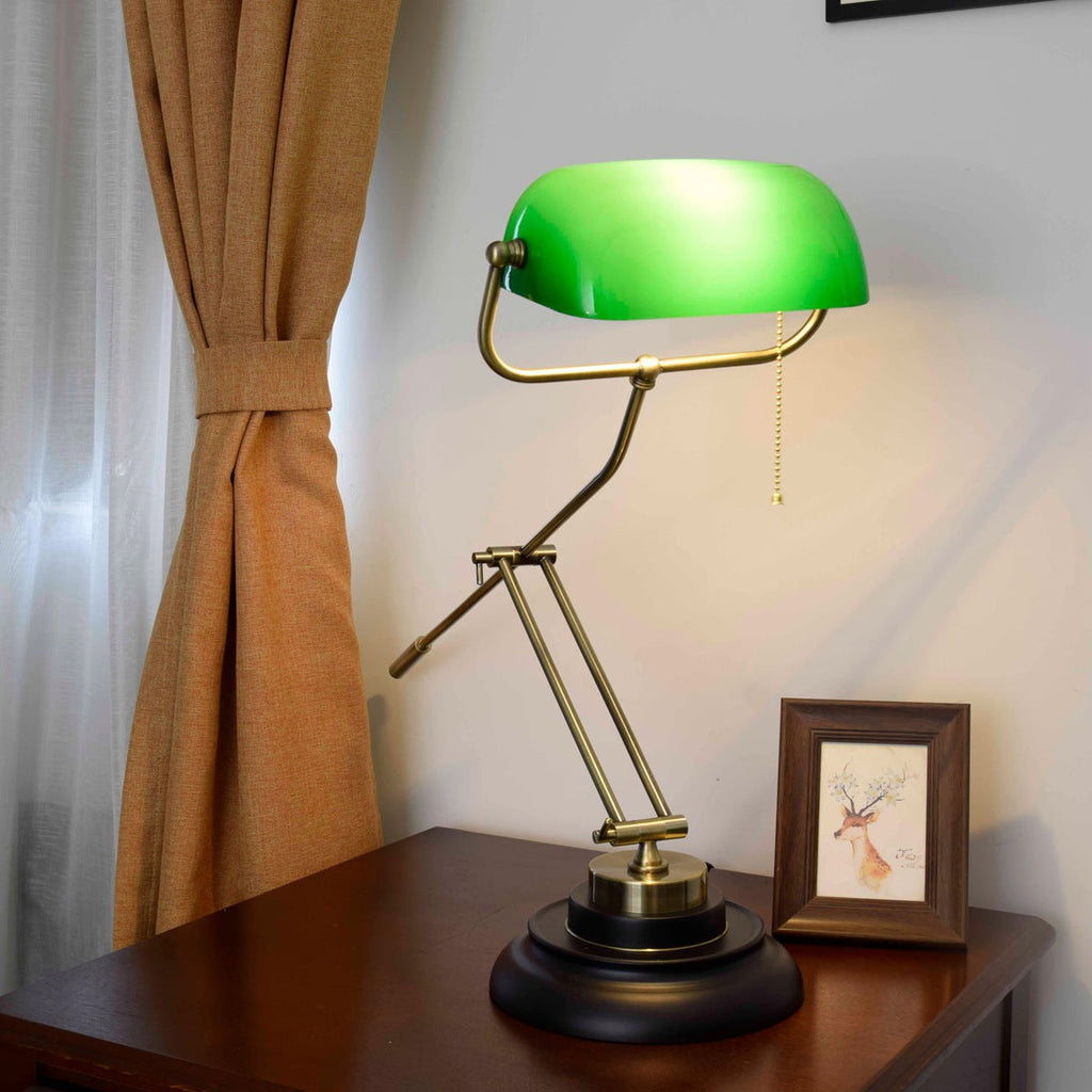 Classic Banker's Lamp in Brass and Green Glass