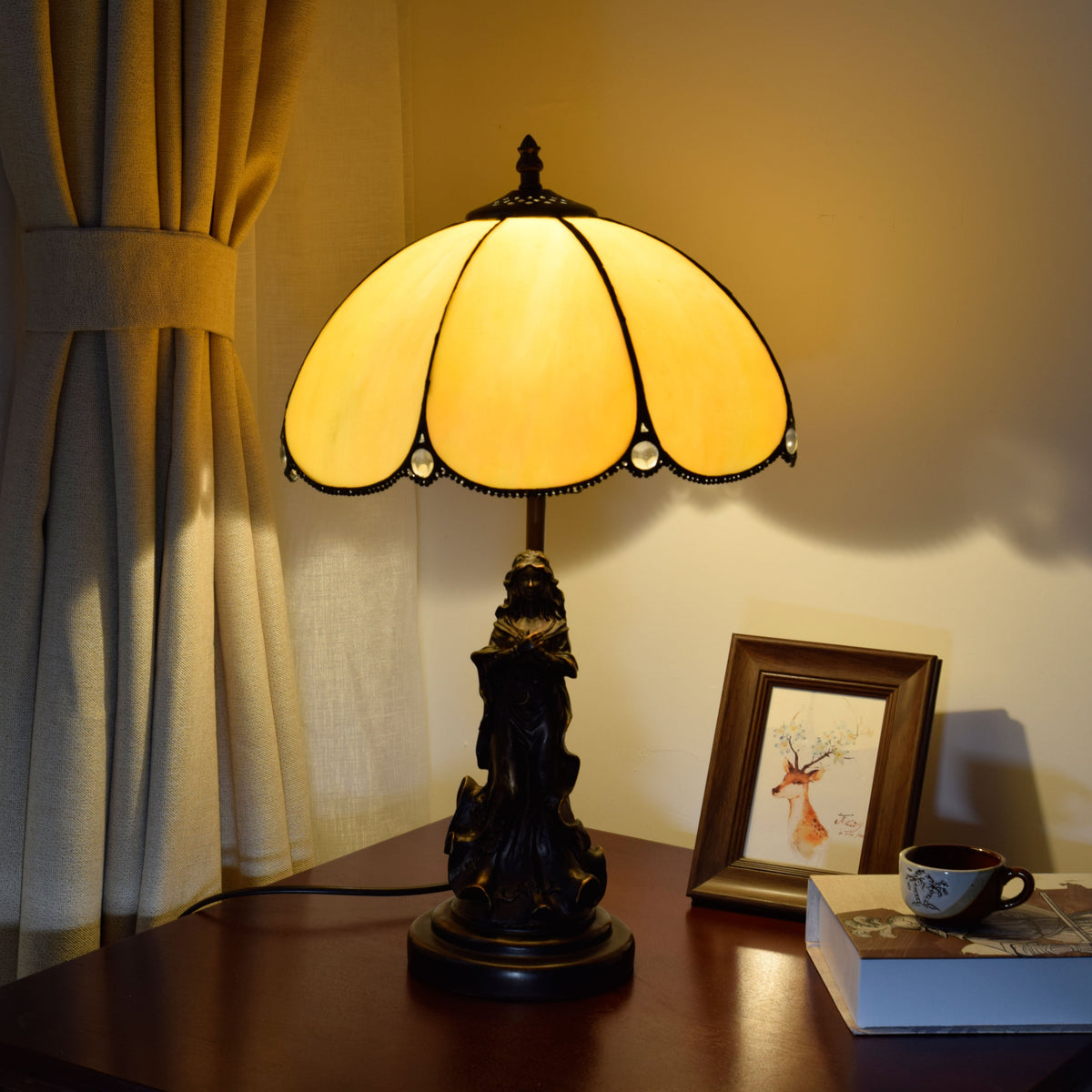 Tiffany Style Table Lamp with Female Statue