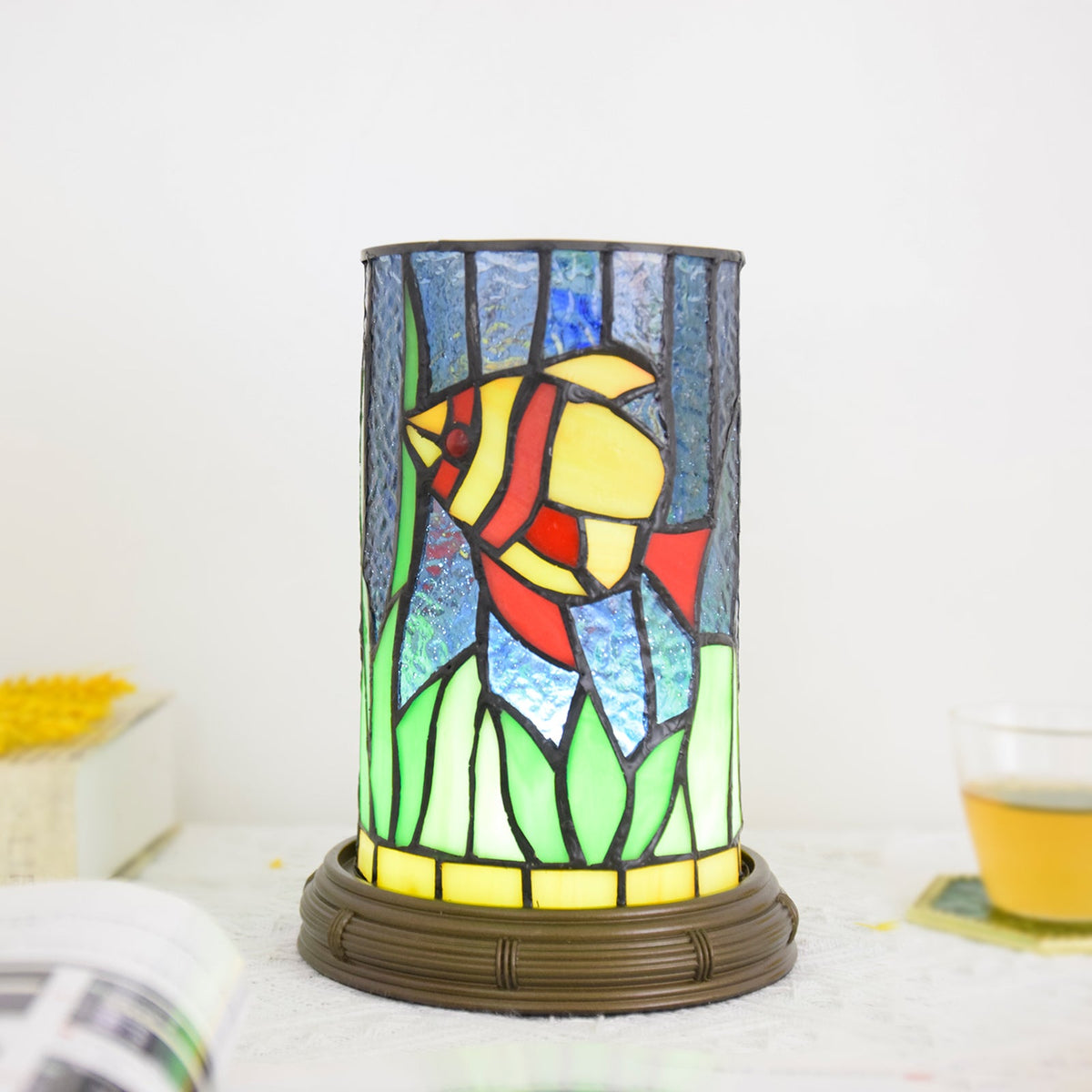 Tiffany Style Table Lamp with Fish and USB Port