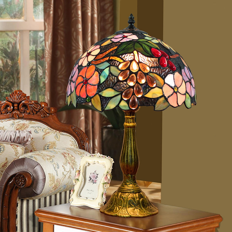 Tiffany Lamp in Floral Stained Glass and Amber Clusters