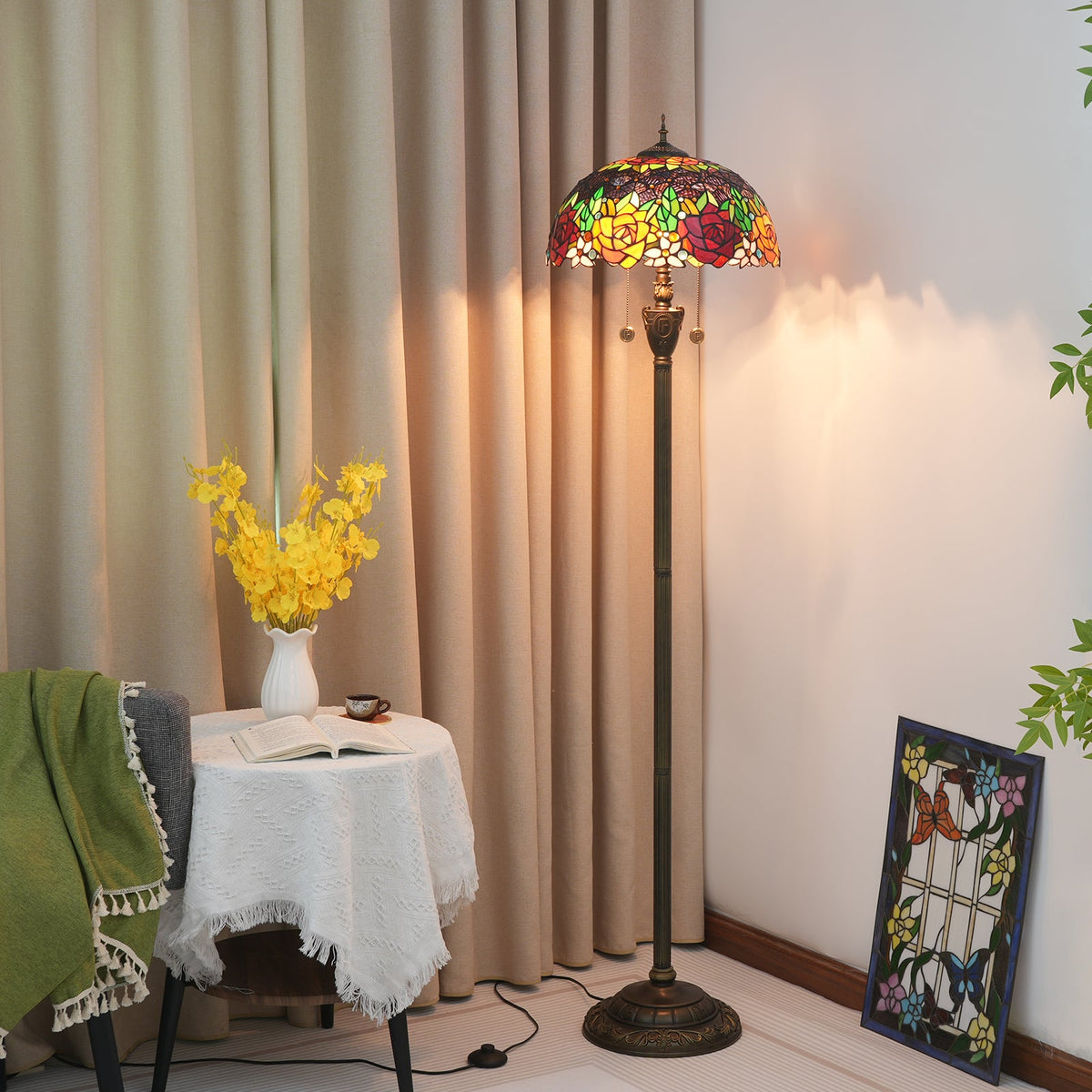 Tiffany Floor Lamp in Stained Glass with Floral Roses