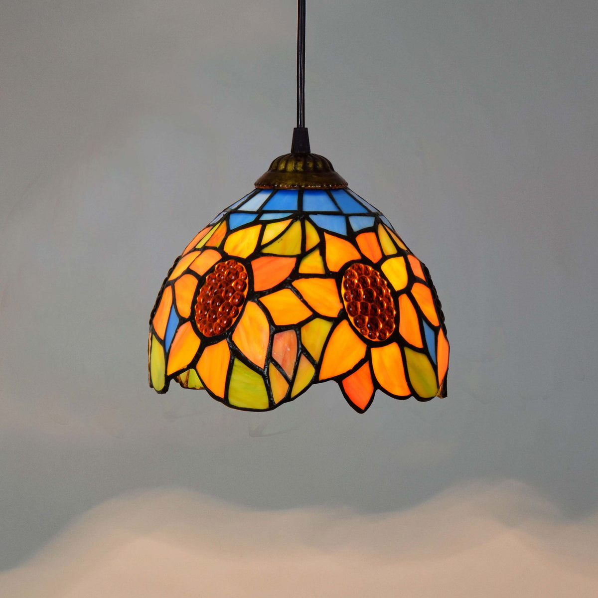 Tiffany-Style Sunflower Stained Glass Pendant Light