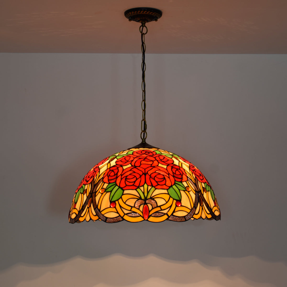 Tiffany-style stained glass hanging decoration with red roses