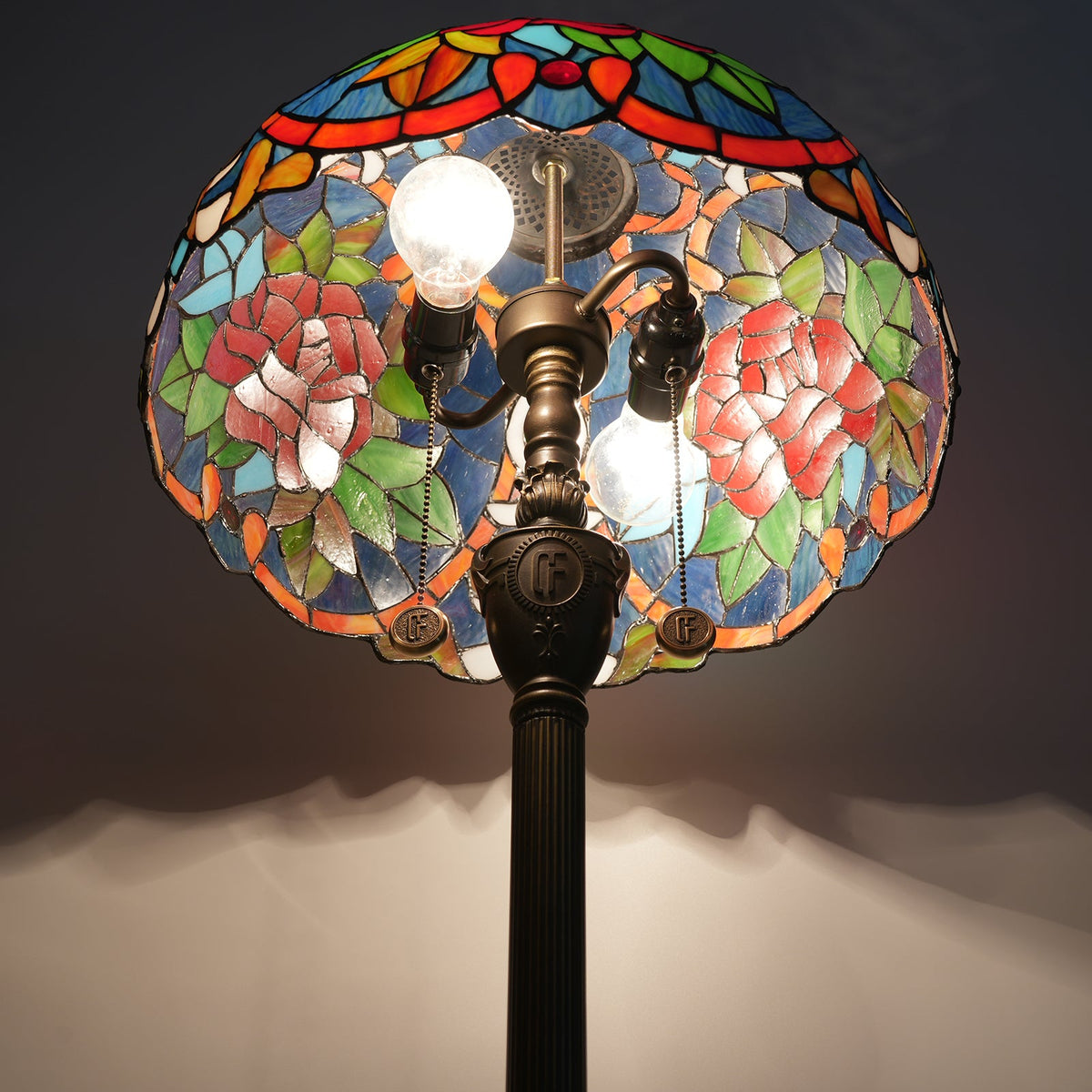 Red and Pink Stained Glass Table Lamp in Tiffany Style