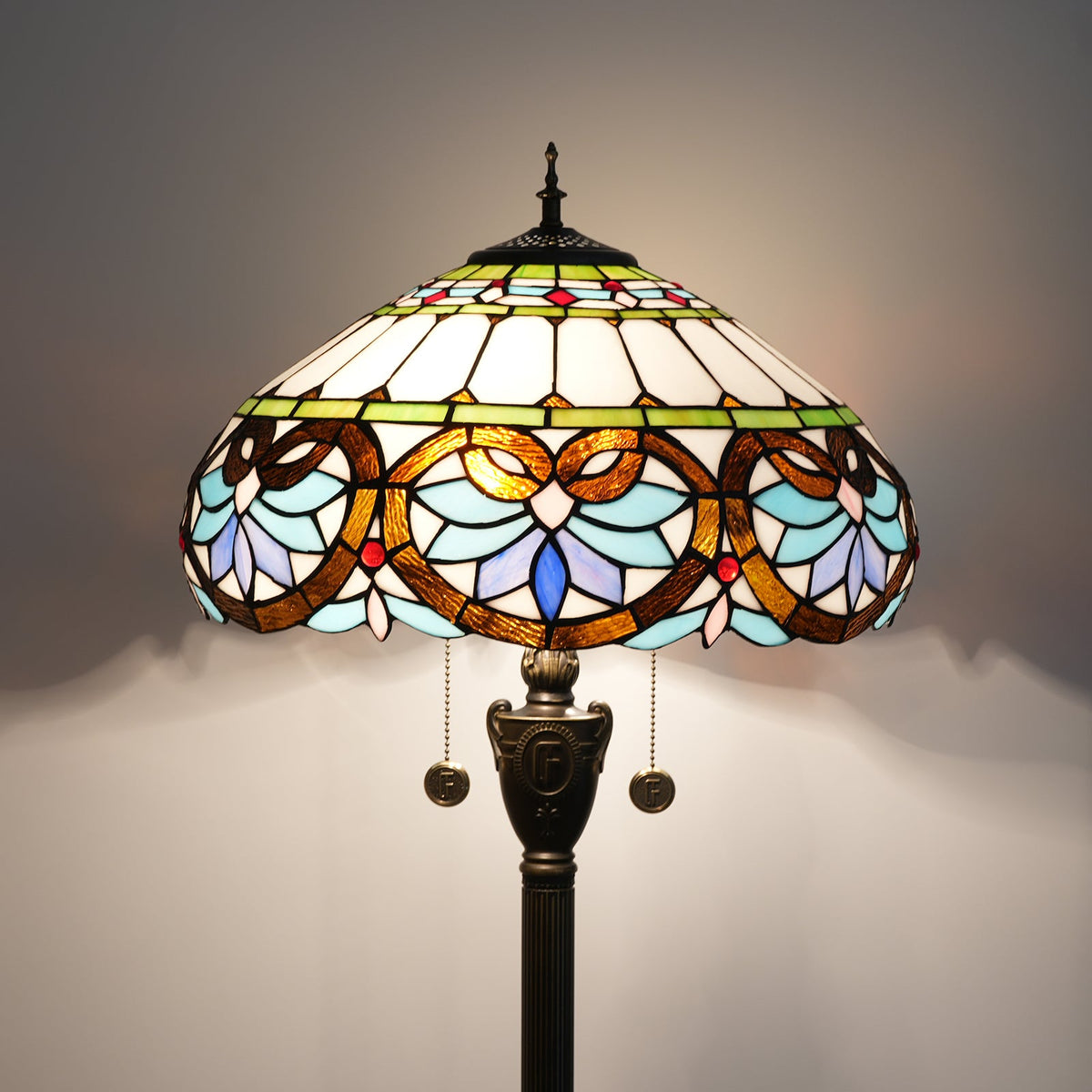 Tiffany Style Floor Lamp in Multicolored Stained Glass