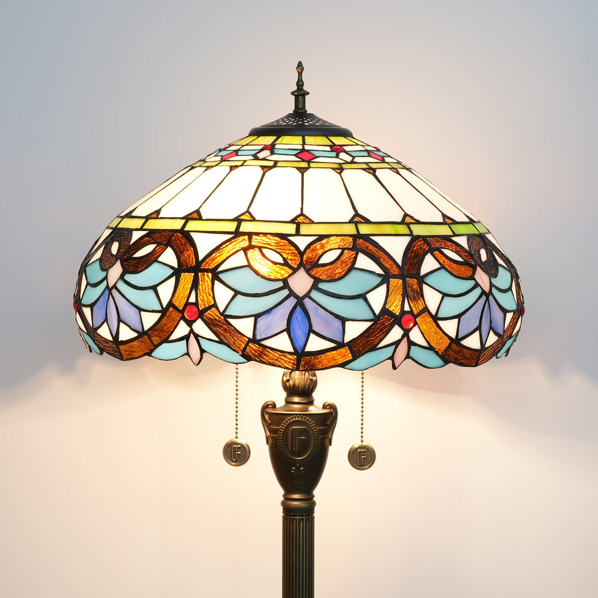 Tiffany Style Floor Lamp in Multicolored Stained Glass