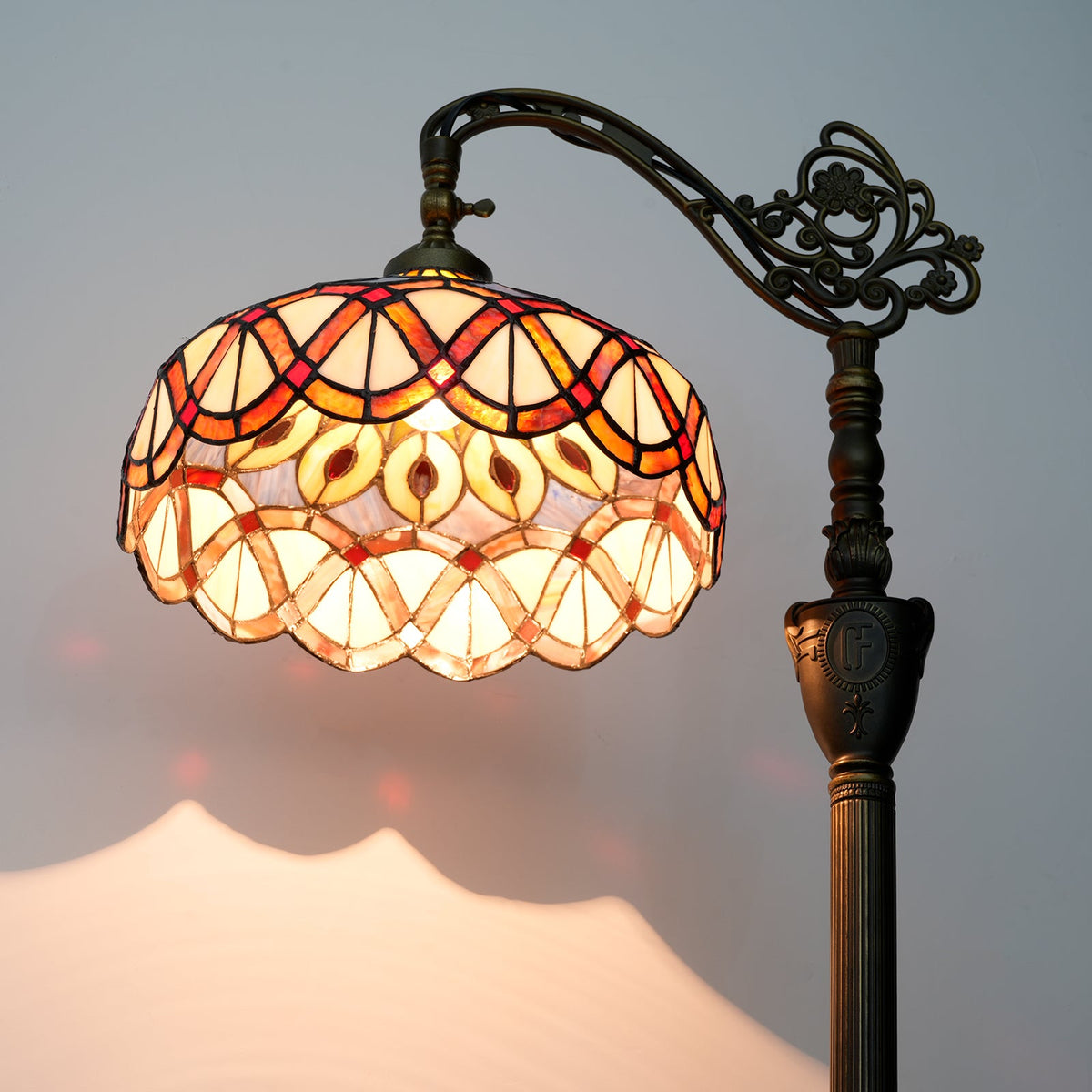 Tiffany Floor Lamp in Multicolored Scalloped Stained Glass