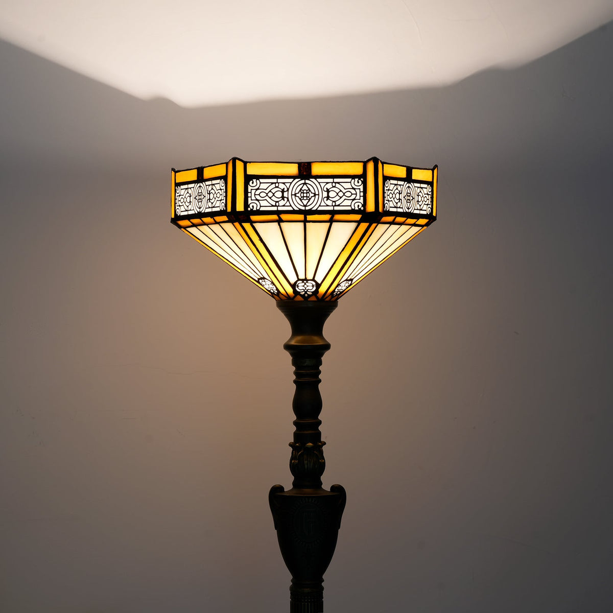 Art Deco floor lamp in amber stained glass and patinated bronze