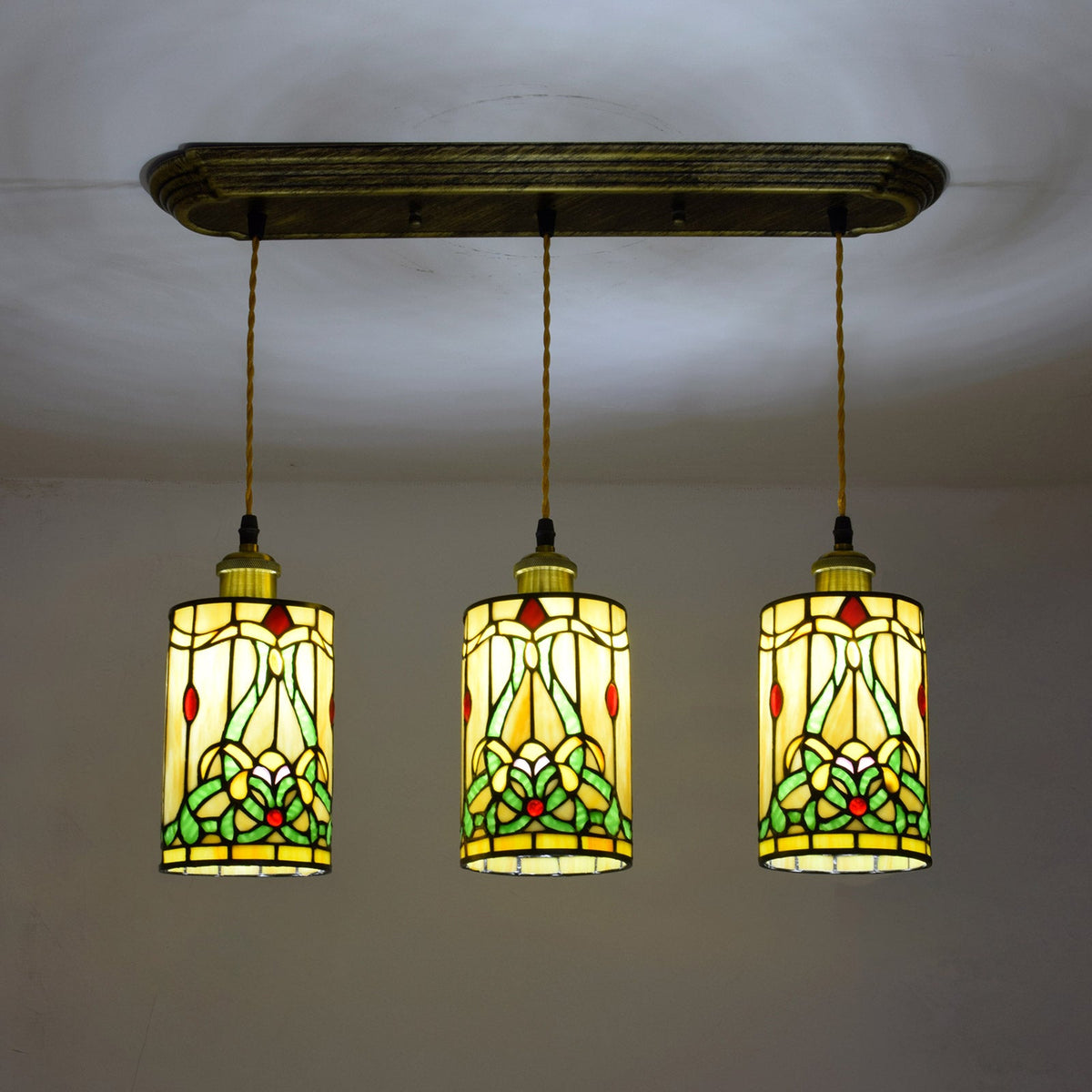 Tiffany Floral 3-Light Stained Glass Pendant Light