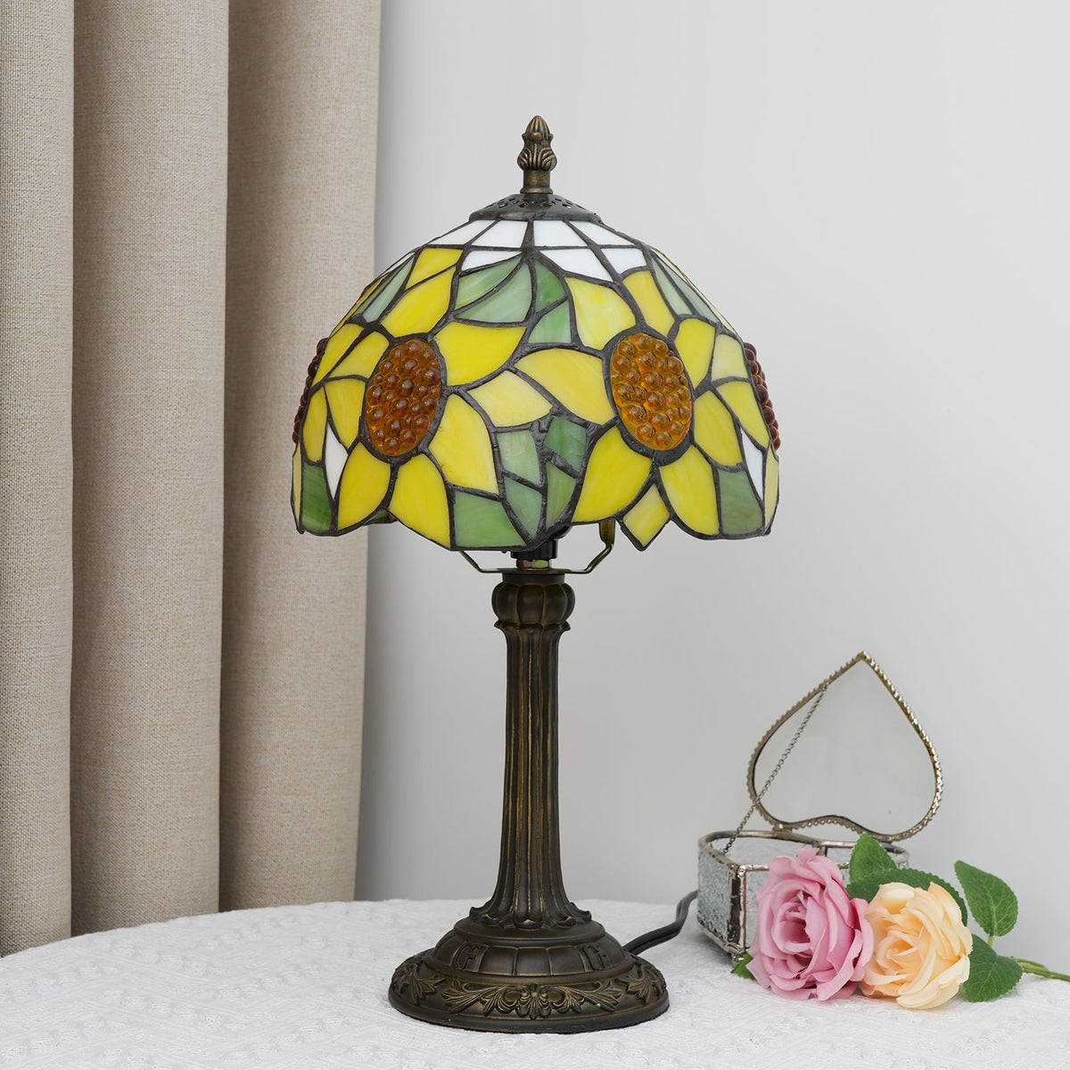 Sunflower Stained Glass Tiffany Table Lamp