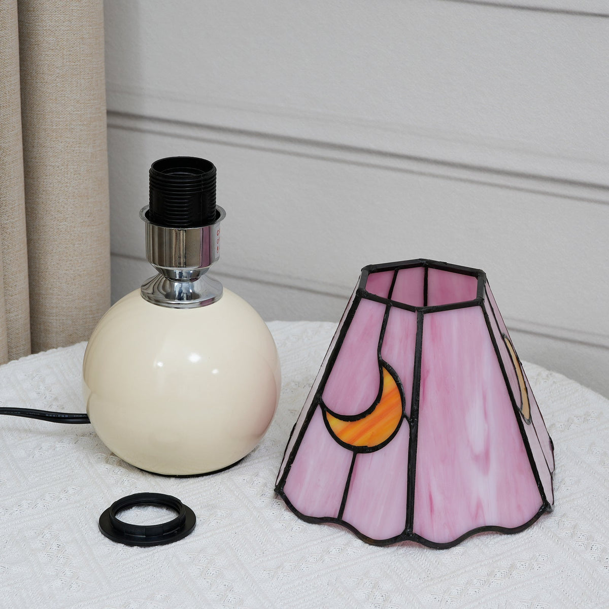 Tiffany Table Lamp in Pink Glass and Moons