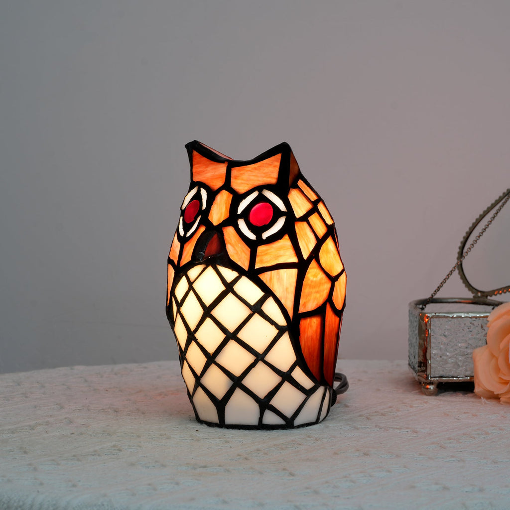 Tiffany-Style Mosaic Owl Lamp in Tinted Glass