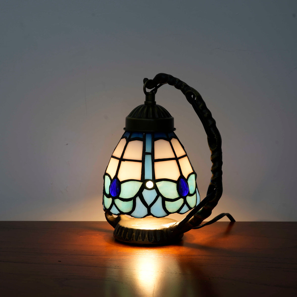 Tiffany Table Lamp in Blue Stained Glass with Bronze Base