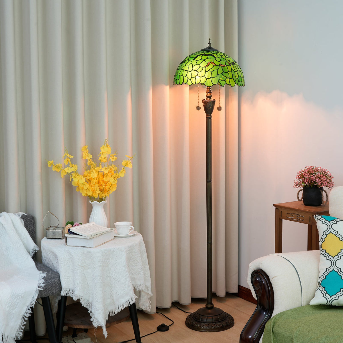 Tiffany Floor Lamp in Green and Bronze Stained Glass