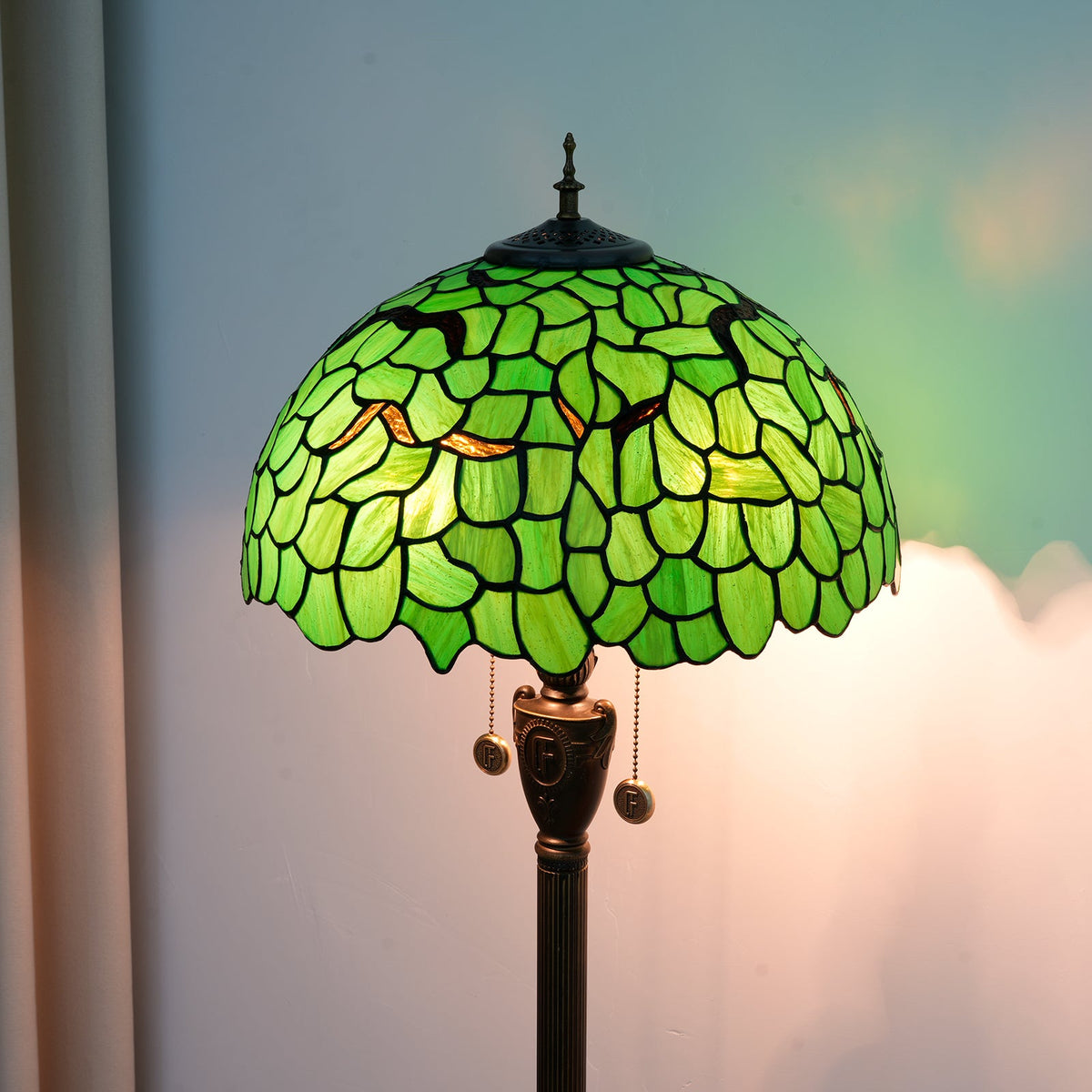 Tiffany Floor Lamp in Green and Bronze Stained Glass