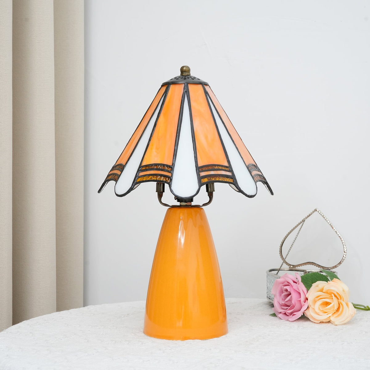 Yellow and White Stained Glass Table Lamp with Amber Base