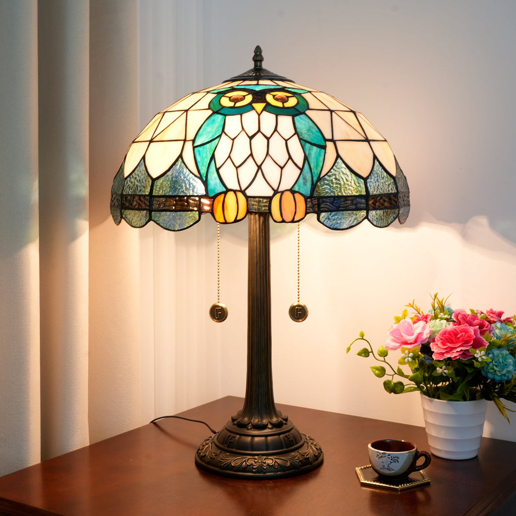 Tiffany Owl Table Lamp in Stained Glass