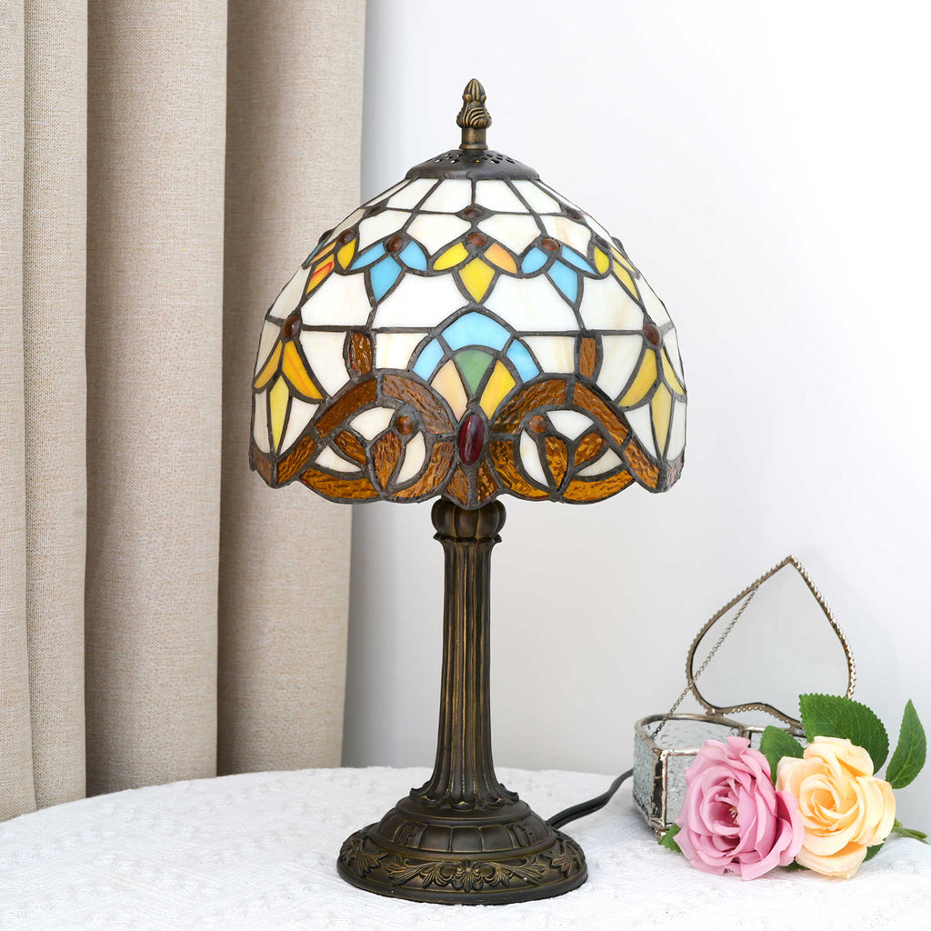 Tiffany Table Lamp in Stained Glass and Antique Bronze
