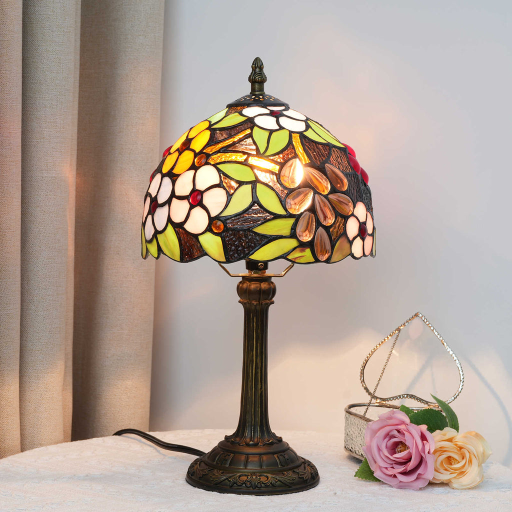 Tiffany Table Lamp in Multicolored Floral Stained Glass