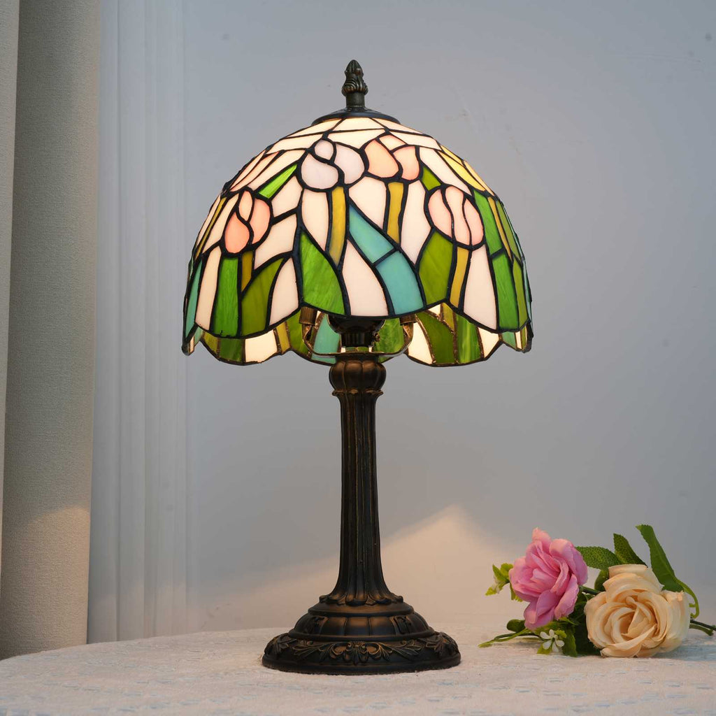 Tiffany-style table lamp with pink tulips
