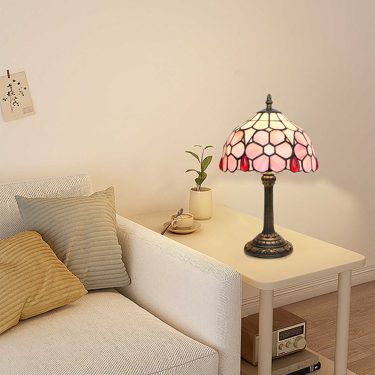 Tiffany-style stained glass table lamp in pink and red drops