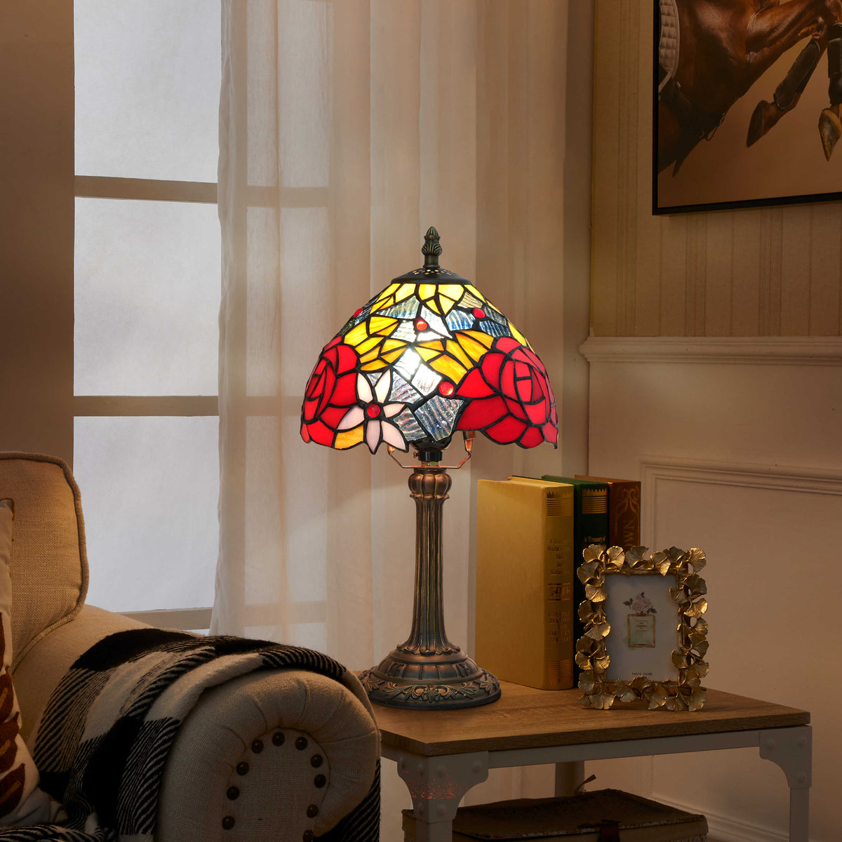 Tiffany Stained Glass Table Lamp with Rose Motifs