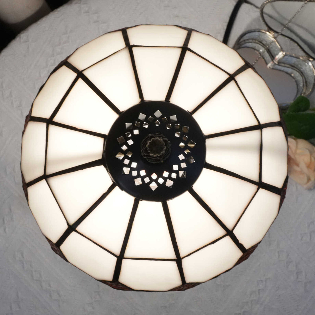 Tiffany Style Amber and Cream Stained Glass Table Lamp