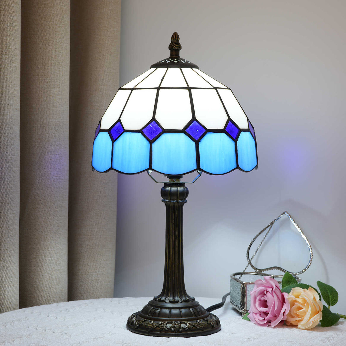 Tiffany Style Table Lamp, Blue and White Glass