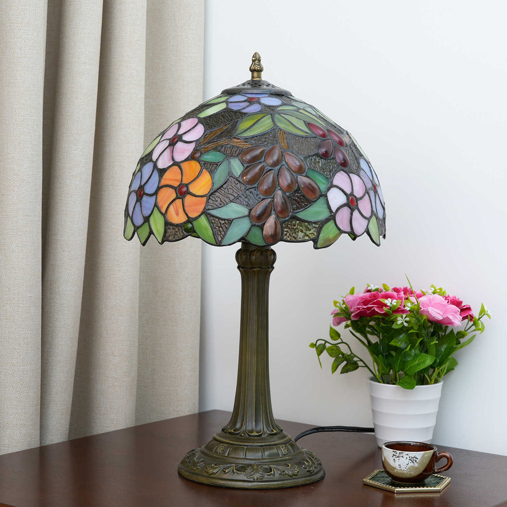 Tiffany Table Lamp in Multicolored Floral Stained Glass