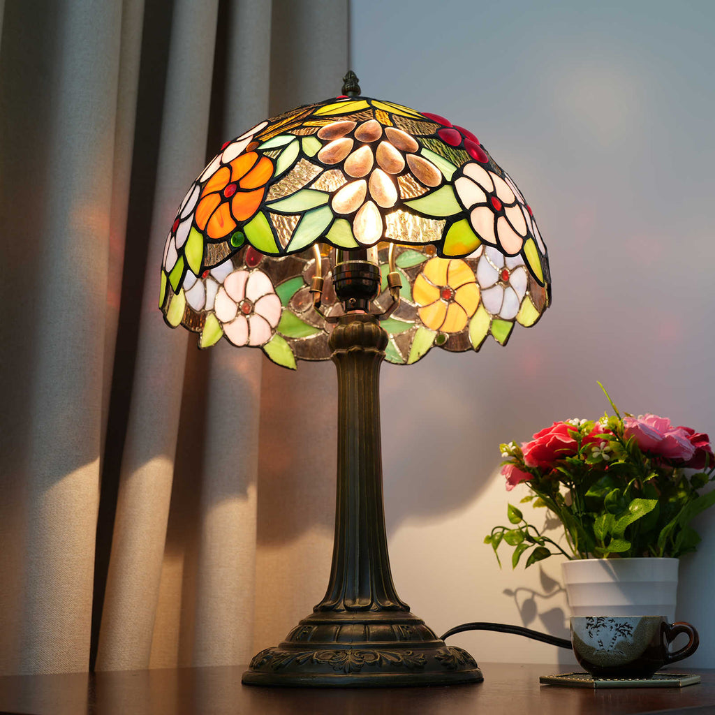 Tiffany Table Lamp in Multicolored Floral Stained Glass