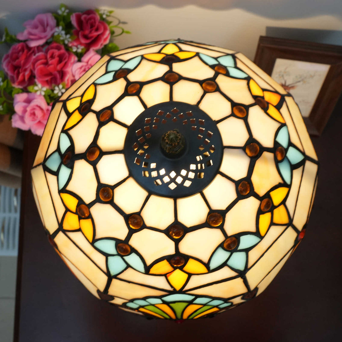 Tiffany Table Lamp in Stained Glass and Aged Bronze