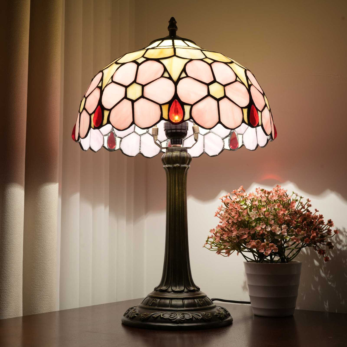 Pink and Red Floral Pattern Tiffany Table Lamp