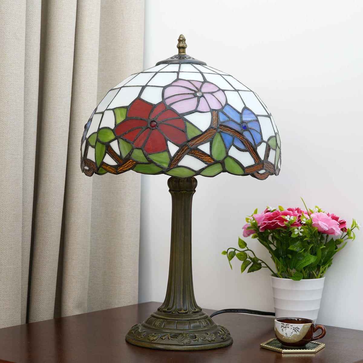 Floral Tiffany Style Table Lamp in Stained Glass