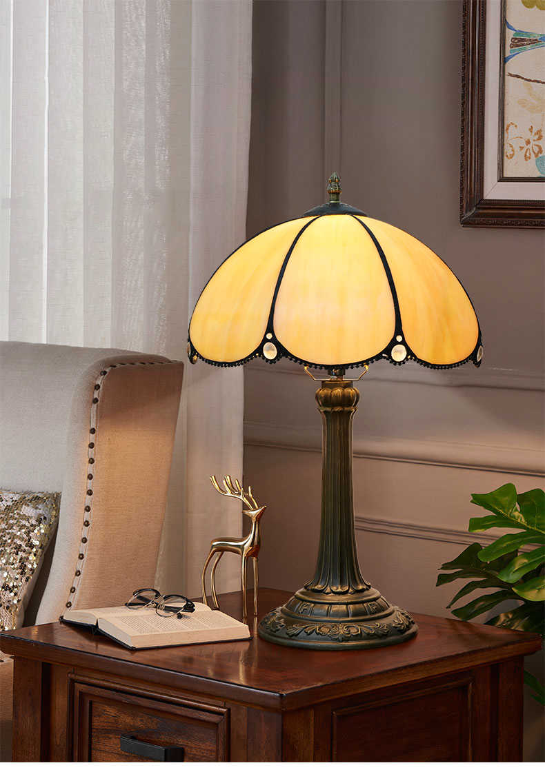 Tiffany Table Lamp in Amber Tinted Glass