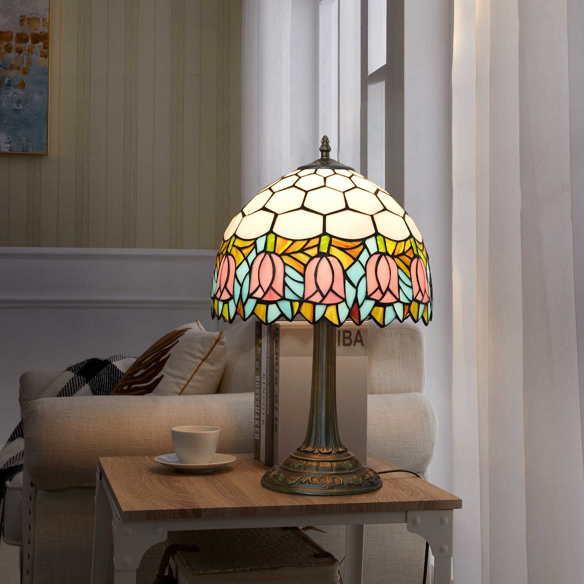 Tiffany Table Lamp with Pink Tulip Pattern