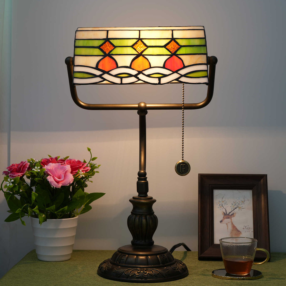 Tiffany Style Stained Glass Desk Lamp in Antique Bronze