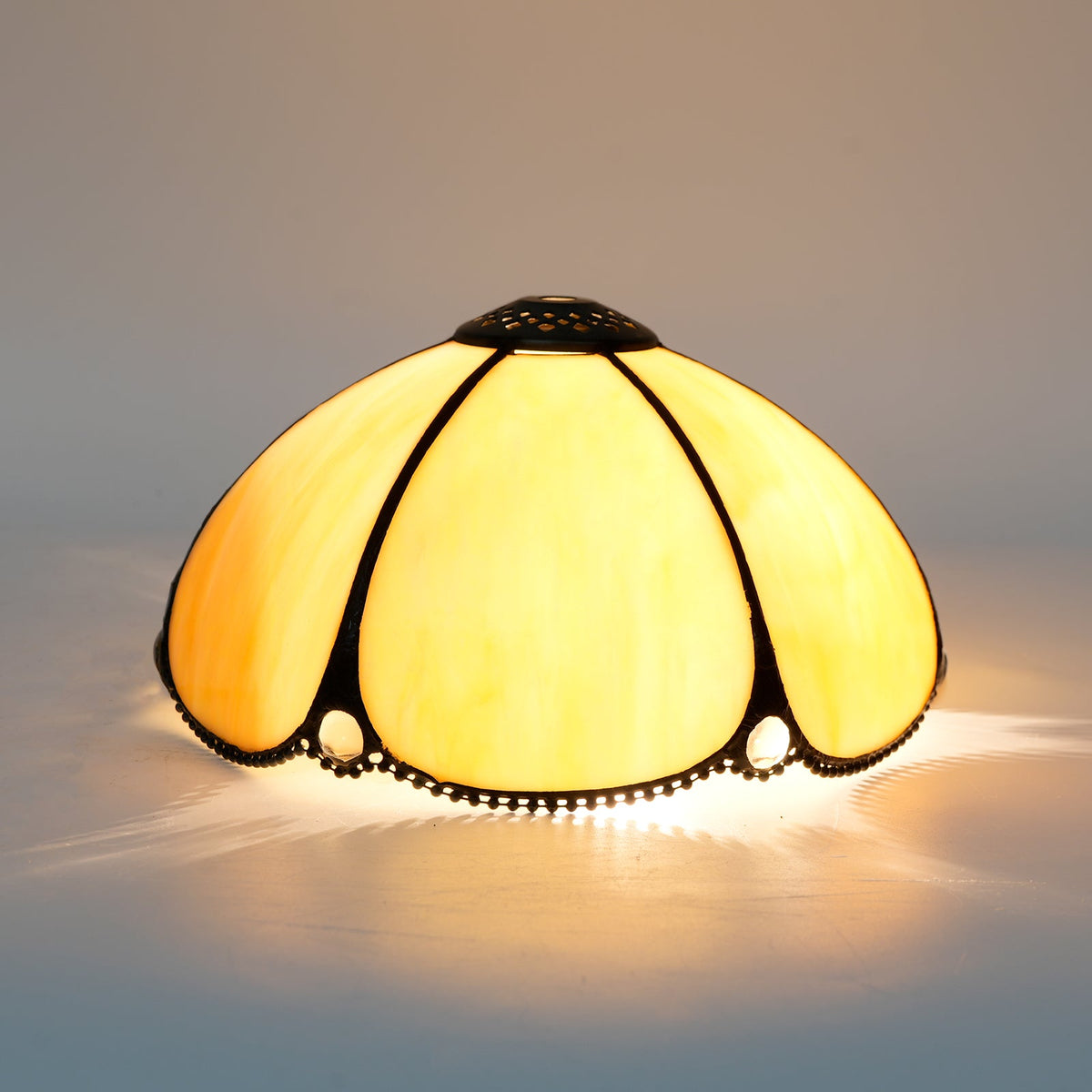 Amber Scalloped Tiffany Style Stained Glass Lampshade