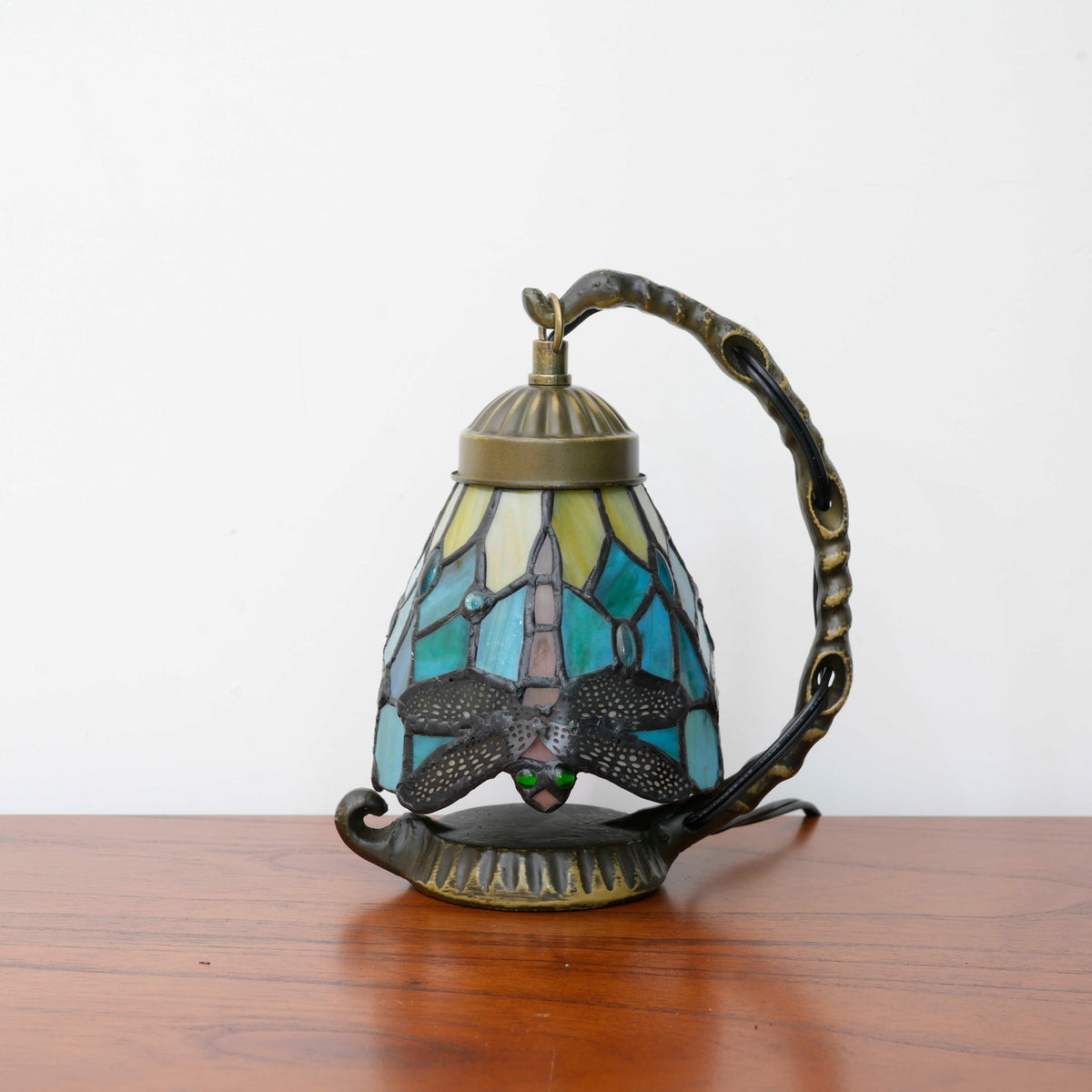 Art Nouveau Dragonfly Stained Glass Table Lamp