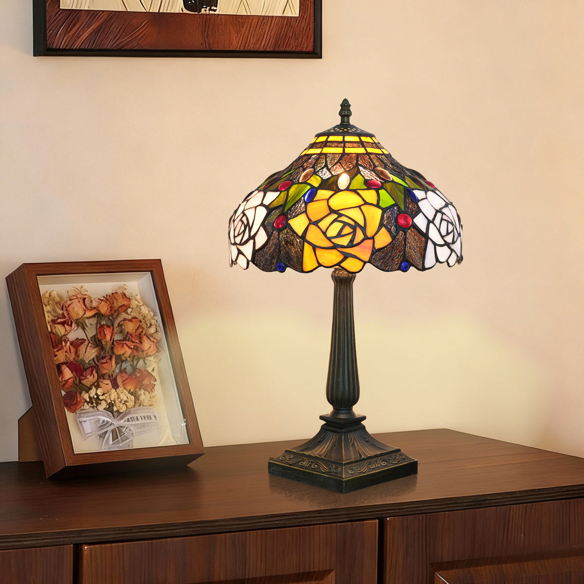 Tiffany Stained Glass Table Lamp with Yellow Roses