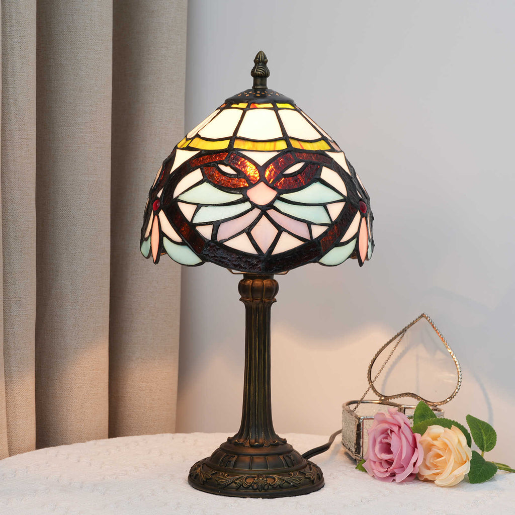 Tiffany Lamp in Stained Glass