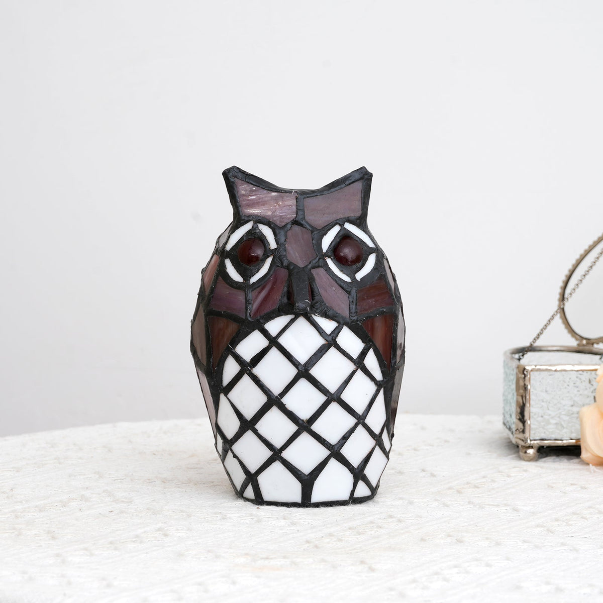 Tiffany-Style Mosaic Owl Lamp in Tinted Glass