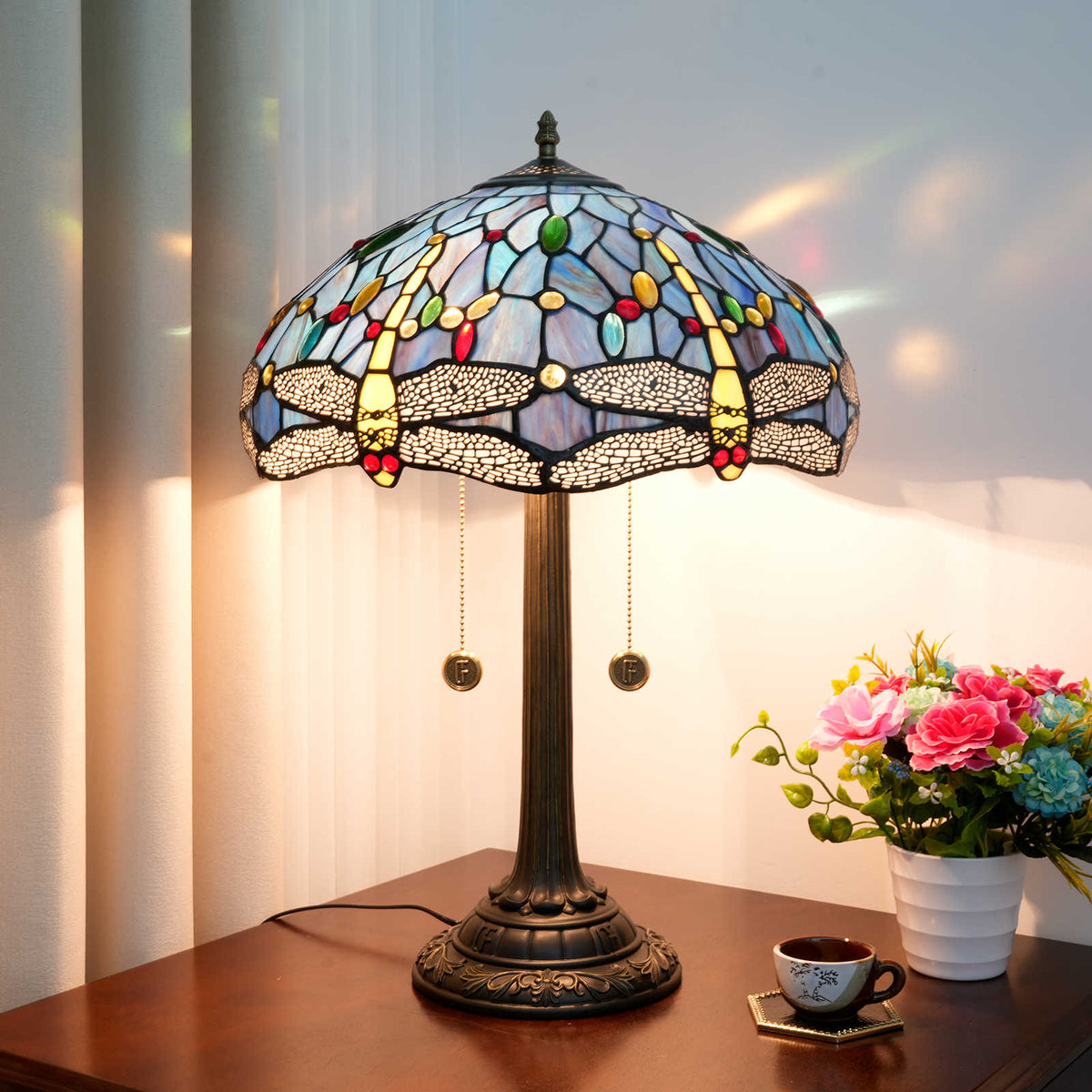 Tiffany Style Stained Glass Dragonfly Table Lamp