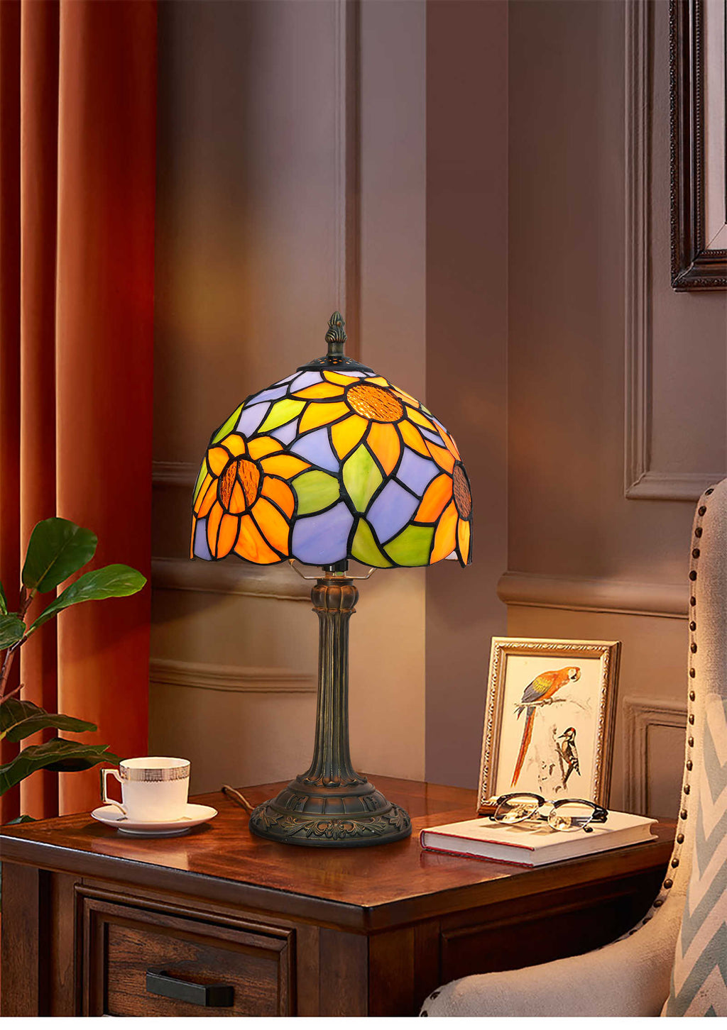 Tiffany-style stained glass table lamp with sunflowers