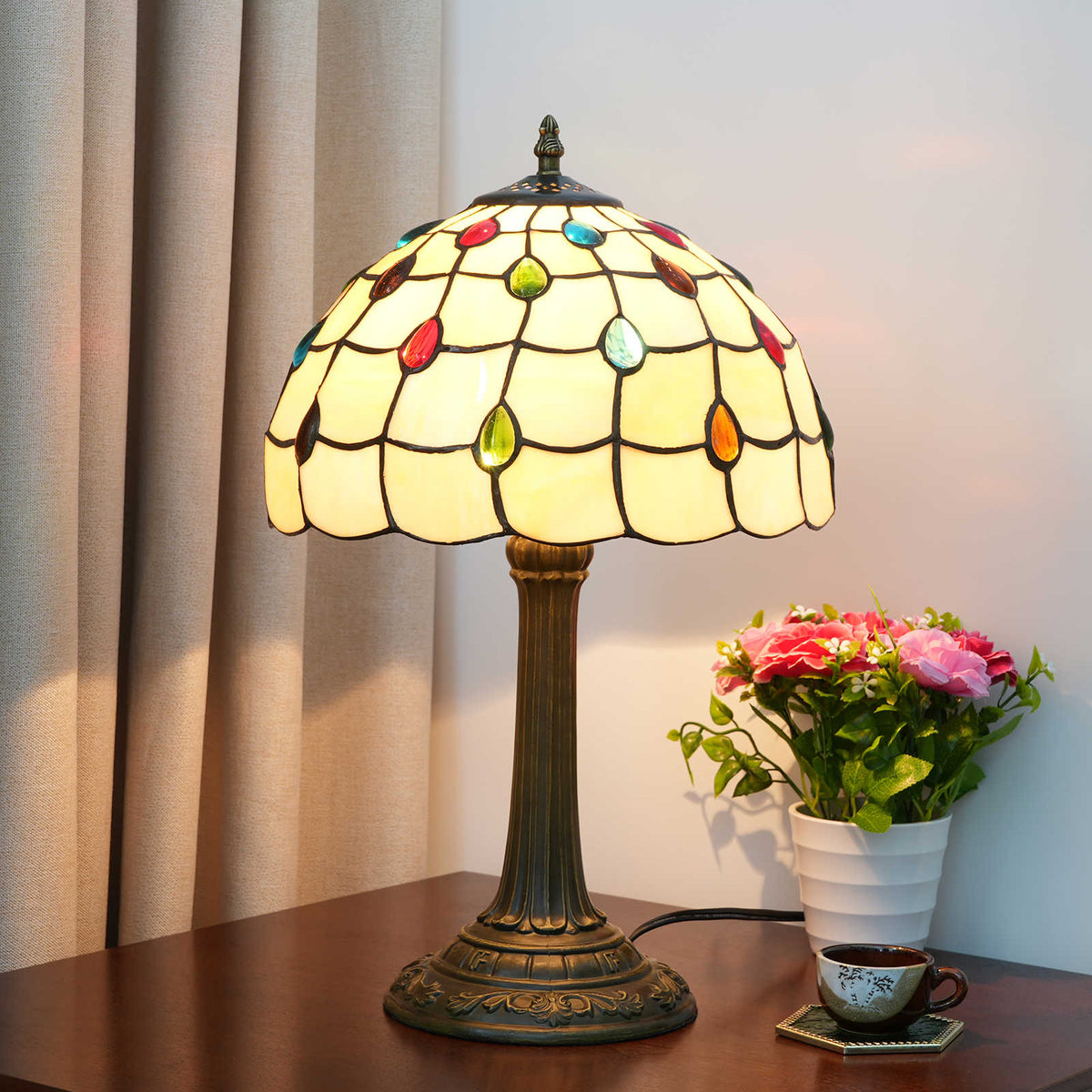 Tiffany Style Table Lamp with Colorful Drops