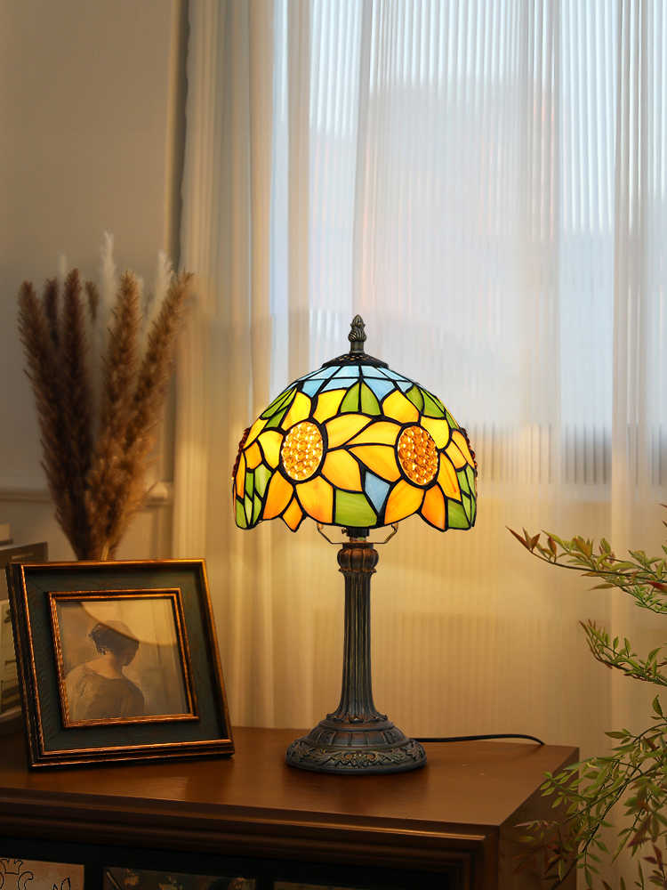 Tiffany Table Lamp in Sunflower Tinted Glass