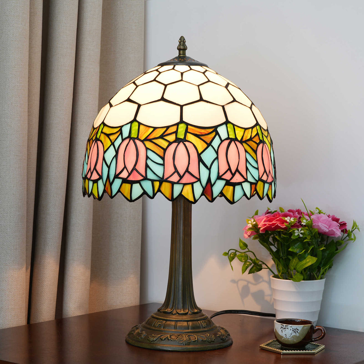 Tiffany Table Lamp with Pink Tulip Pattern